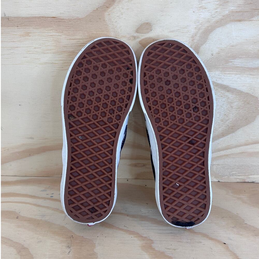 Vans Off The Wall Classic Slip-On Checkeredboard Sneakers Blue/White Women's - 5 - Picture 8 of 9